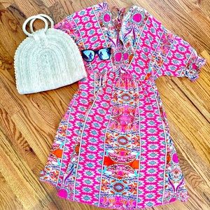 Elings v-neck pink boho dress size medium